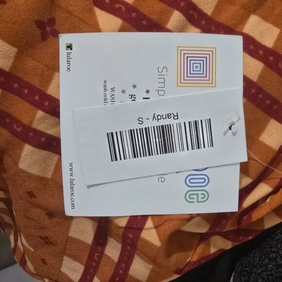 Lularoe Randy Tee - Picture 2 of 3